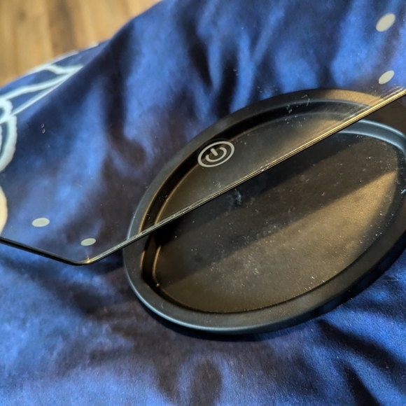 Conair mirror - Picture 2 of 3